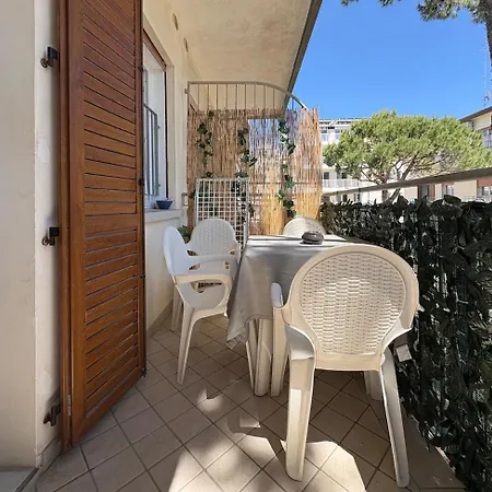 Jesolo, Terrazza Frontemare, & Parcheggio Lido di Jesolo