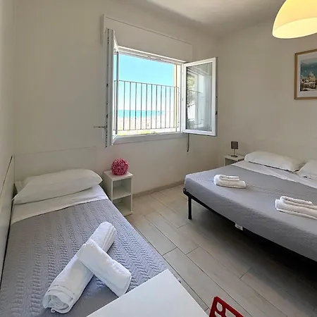 Jesolo, Terrazza Frontemare, & Parcheggio *